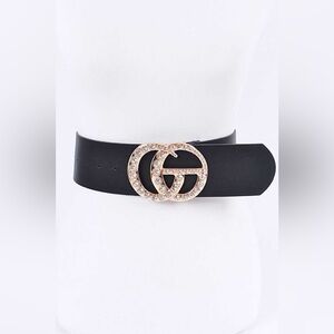 Oversized Metal Buckle Accented Statement Belt